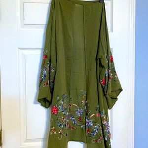 Plus Size Poncho/kimono from Chic Soul